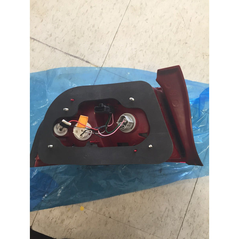 Calavera Derecha Kia Optima 00 01 02 03 04 05