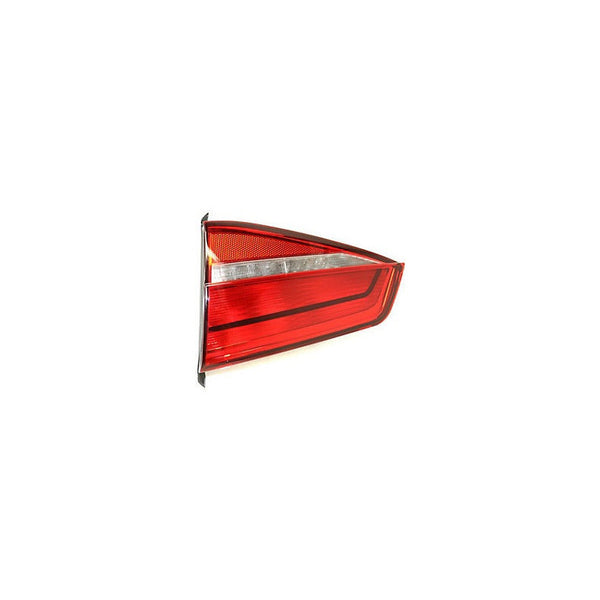 15-16 Vw Jetta Sdn Bulb Lid Calavera Derecho