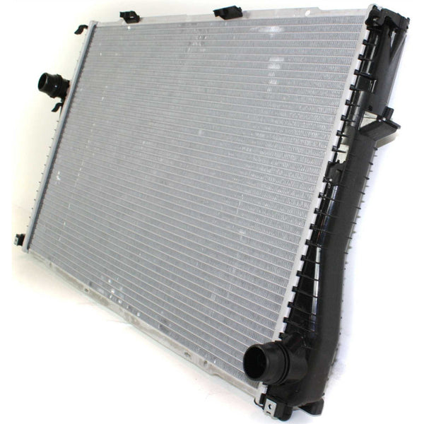 540i 99-03/ 740i 99-01 Radiador, 8cyl
