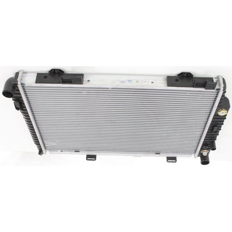 C220 94-96 / Clk320 98-03 Radiador