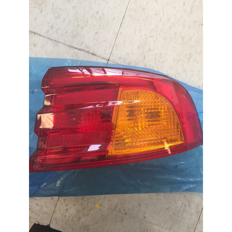 Calavera Derecha Kia Optima 00 01 02 03 04 05