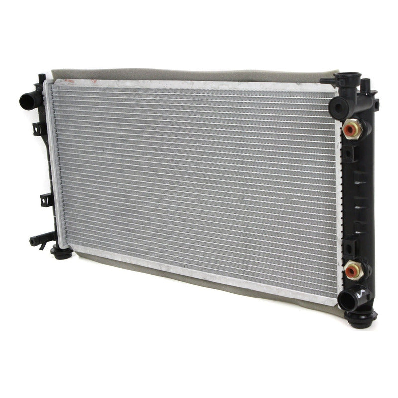 Mazda 626 00-01 Radiador, 4cyl, To 4-1-01
