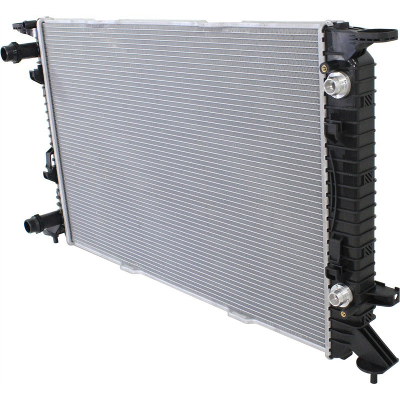 A4/s4 09-16 / Q5 11-17 Radiador, 2.0l, Auto Trans.