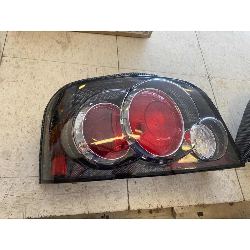 Mitsubishi Lancer 2002-2003 Par De Calaveras